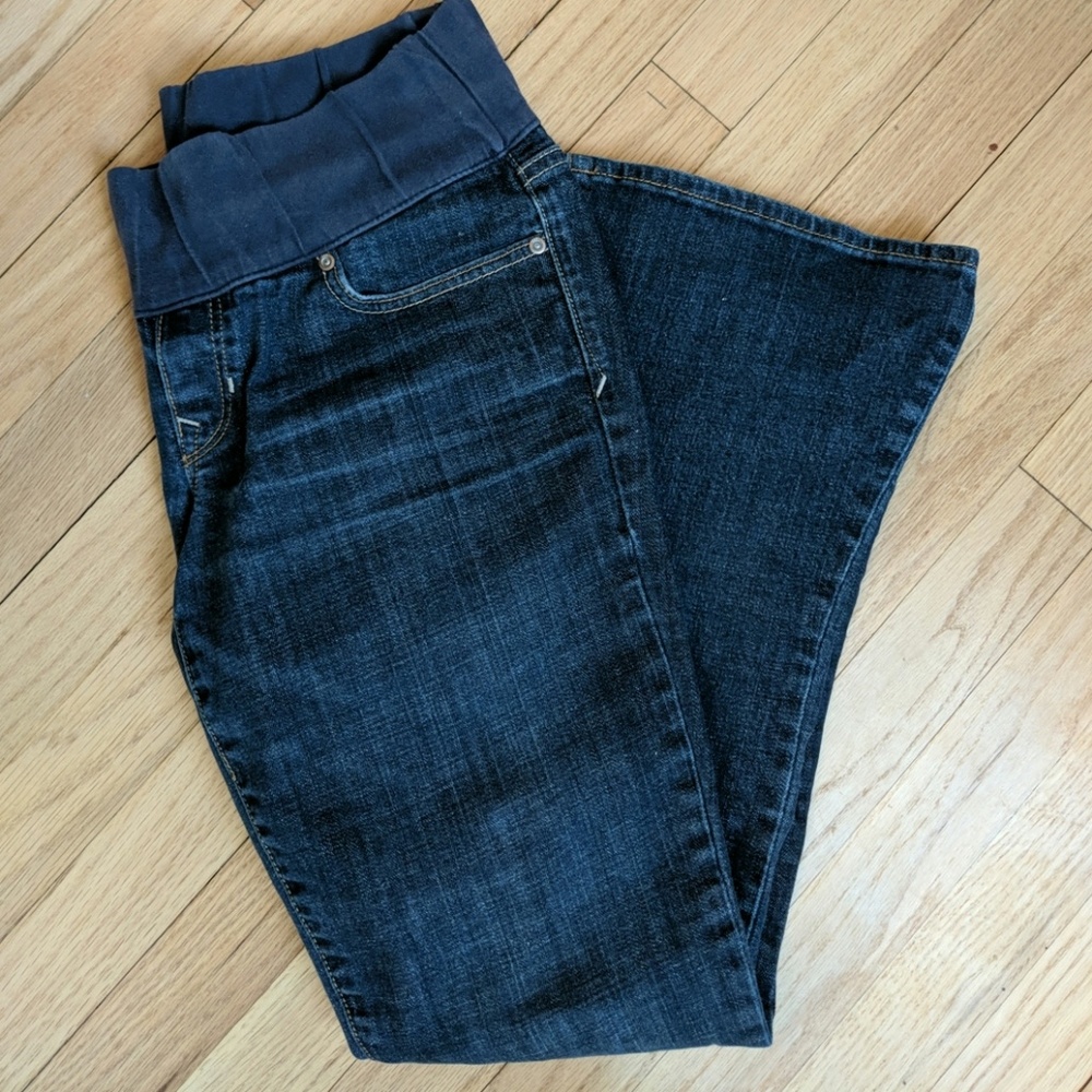 GAP 1969 maternity jeans